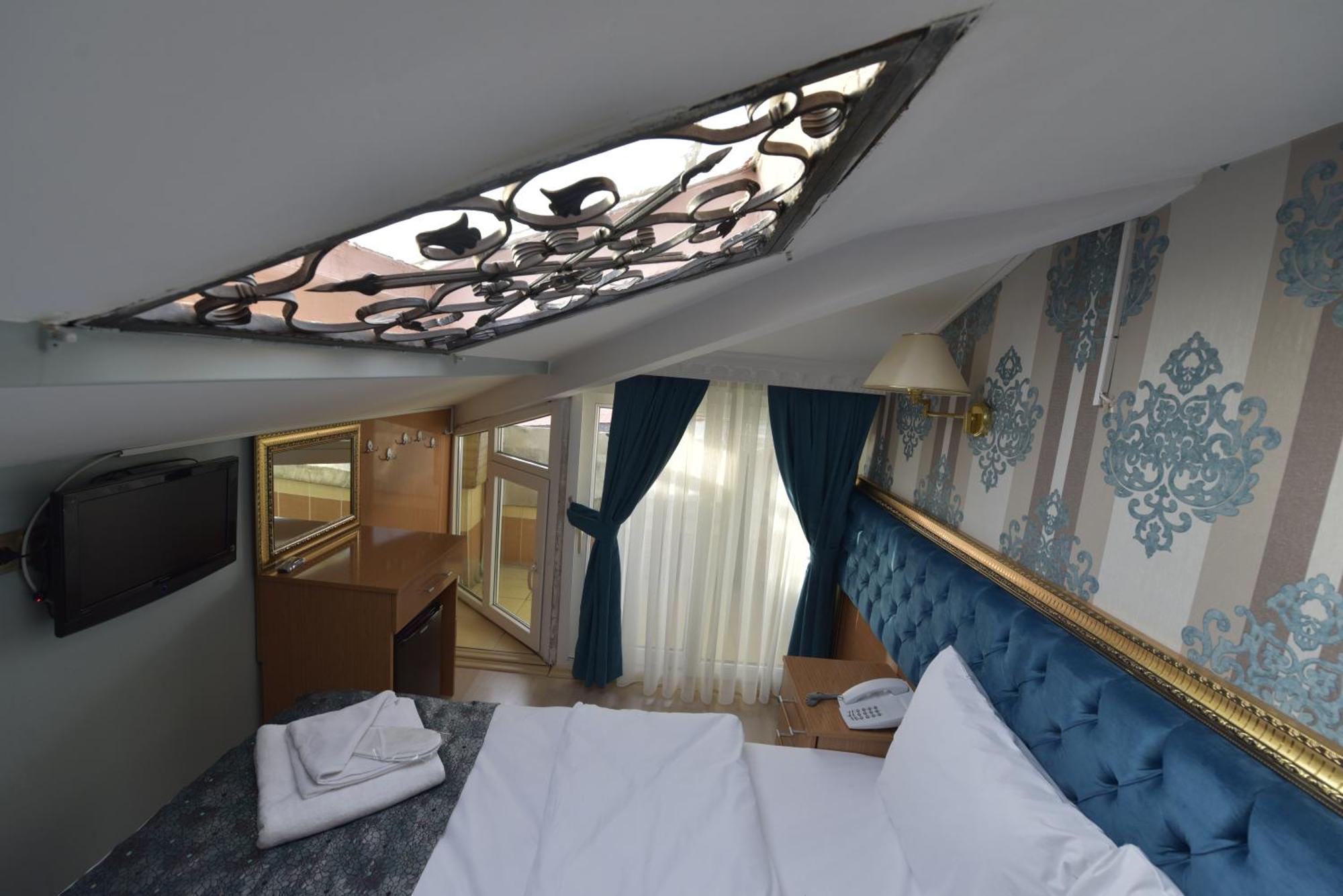 Golden Palace Sea View Istanbul Exterior photo
